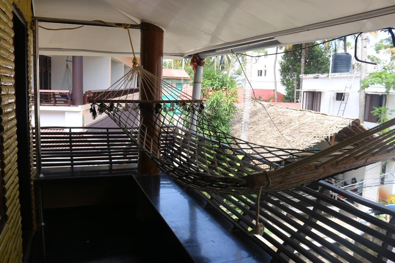 Mummy Bamboo House Hotel Varkala Ngoại thất bức ảnh